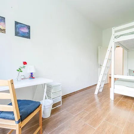 Yellow - Simple -- Olma Messen & Autobahn 1 Min, Hsg 6 Min, Spital 7min, Guenstige Parkplaetze منزل للإقامة *