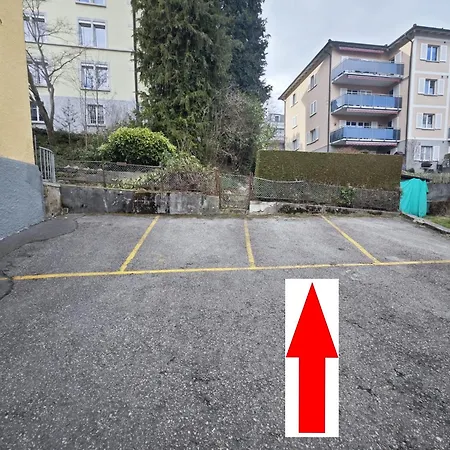 Yellow - Simple -- Olma Messen & Autobahn 1 Min, Hsg 6 Min, Spital 7min, Guenstige Parkplaetze منزل للإقامة سانت غالن