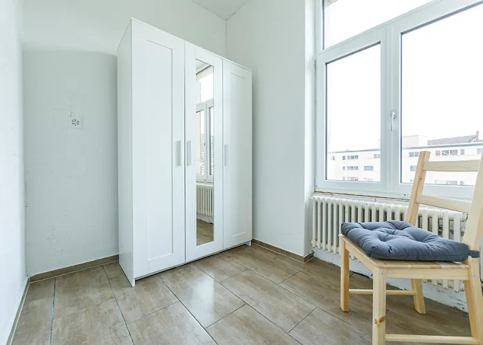 Yellow - Simple -- Olma Messen & Autobahn 1 Min, Hsg 6 Min, Spital 7min, Guenstige Parkplaetze * St. Gallen