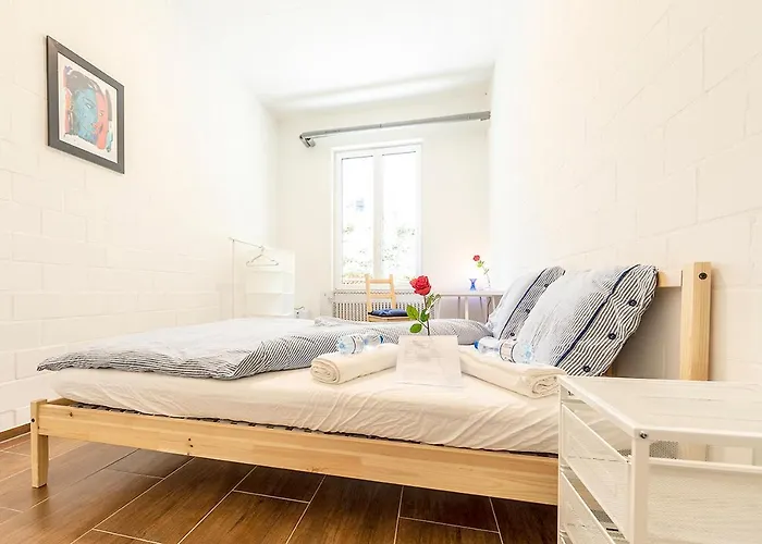 Yellow - Simple -- Olma Messen & Autobahn 1 Min, Hsg 6 Min, Spital 7min, Guenstige Parkplaetze * St. Gallen