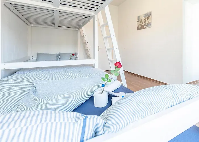 Yellow - Simple -- Olma Messen & Autobahn 1 Min, Hsg 6 Min, Spital 7min, Guenstige Parkplaetze * St. Gallen