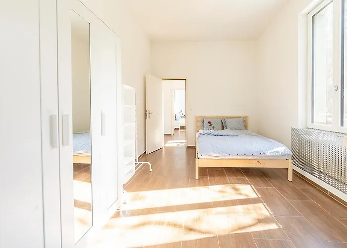 Yellow - Simple -- Olma Messen & Autobahn 1 Min, Hsg 6 Min, Spital 7min, Guenstige Parkplaetze * St. Gallen